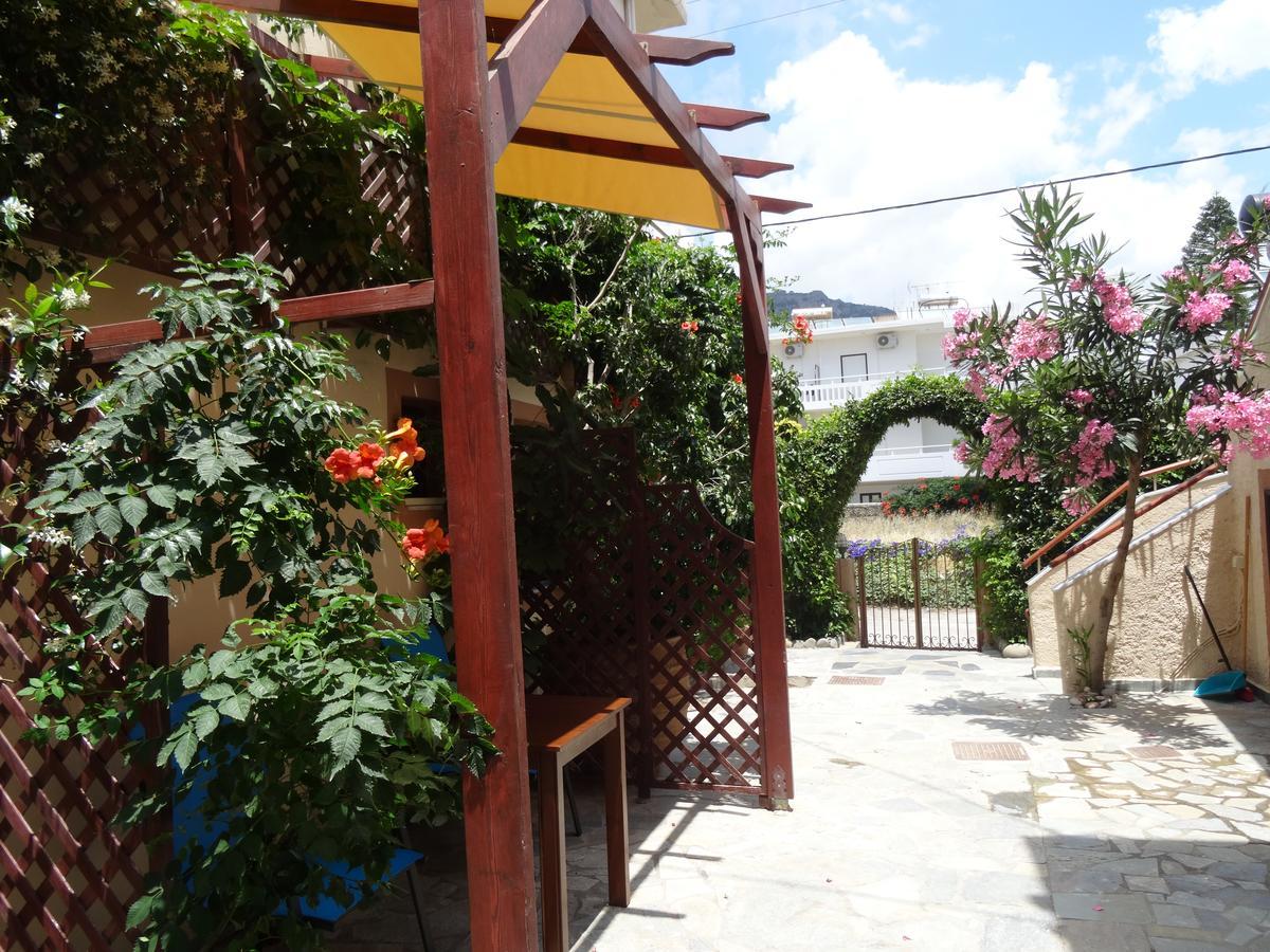 Lito Apartments Paleochora Exterior photo