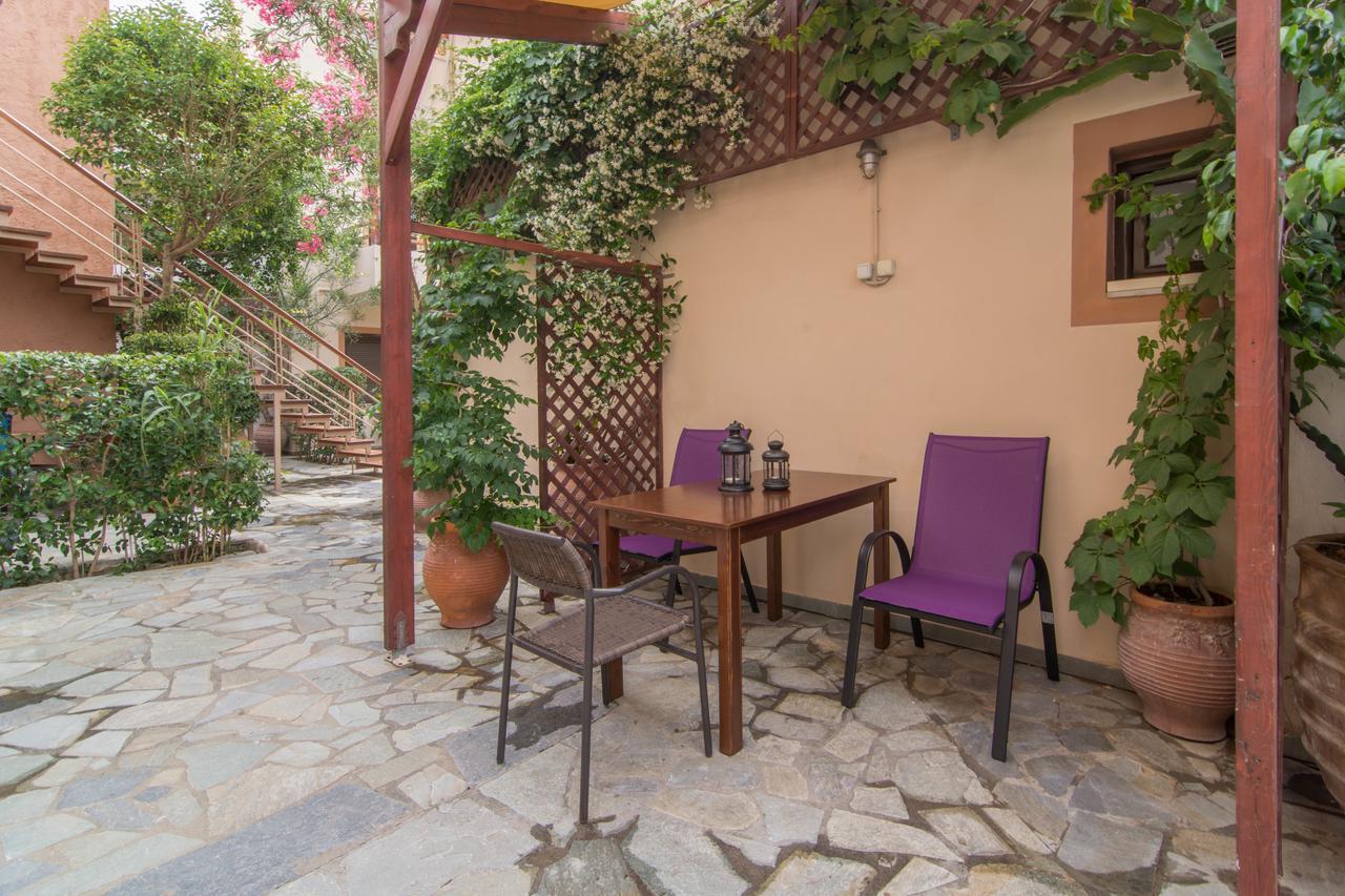 Lito Apartments Paleochora Exterior photo