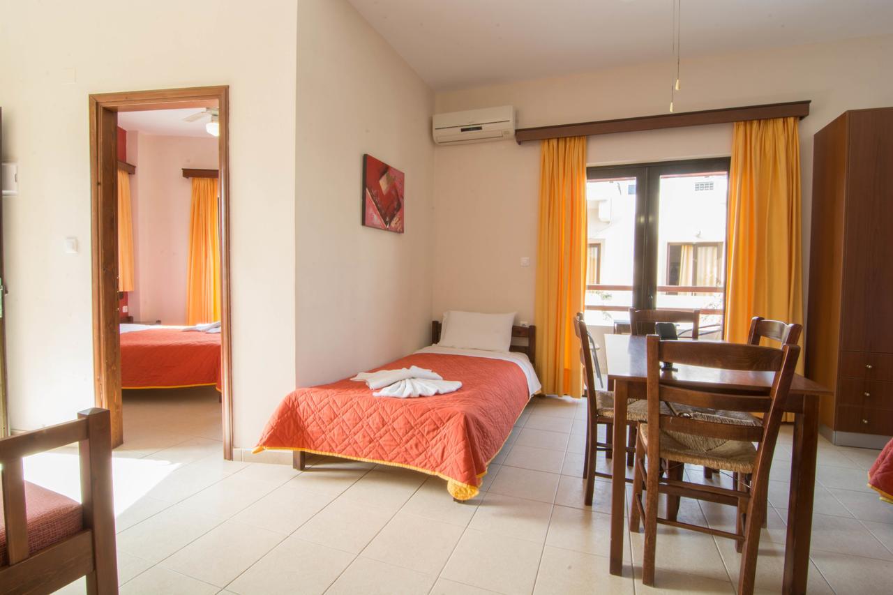 Lito Apartments Paleochora Exterior photo